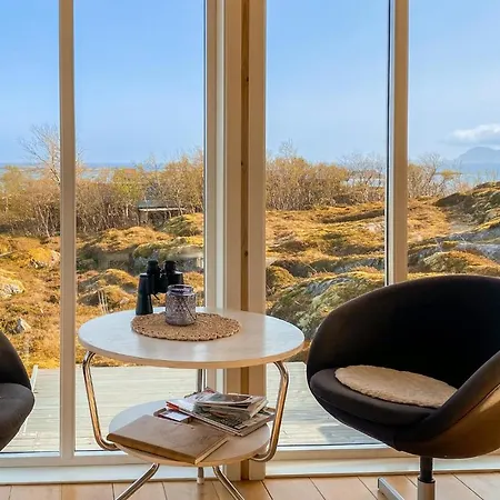4 Bedroom Beautiful In * Leknes